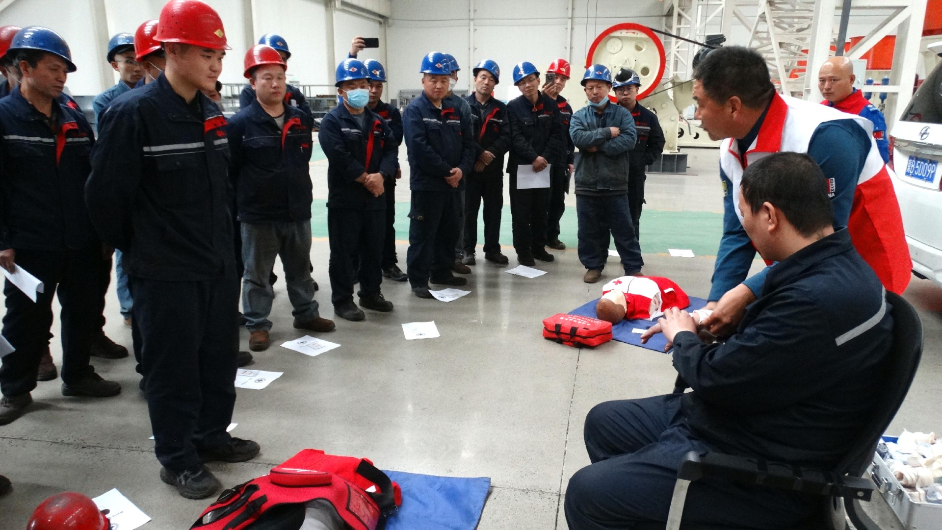 1734600450114103.jpg 手部包扎.JPG